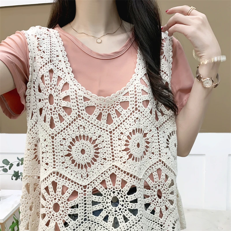 Women\'s Hollow Out Crochet Tank Top Sleeveless Summer Vest Korean Style Casual Holiday Beach Boho Beige Lace Top