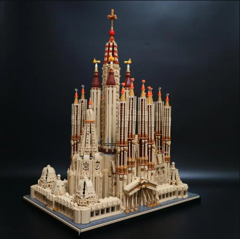 Zestaw klocków Moc-65795 Architektura Hiszpańska Kościół Sagrada Familia Budowla Zabytki Turystyczne Kaplica Barcelona Zabawka Prezent