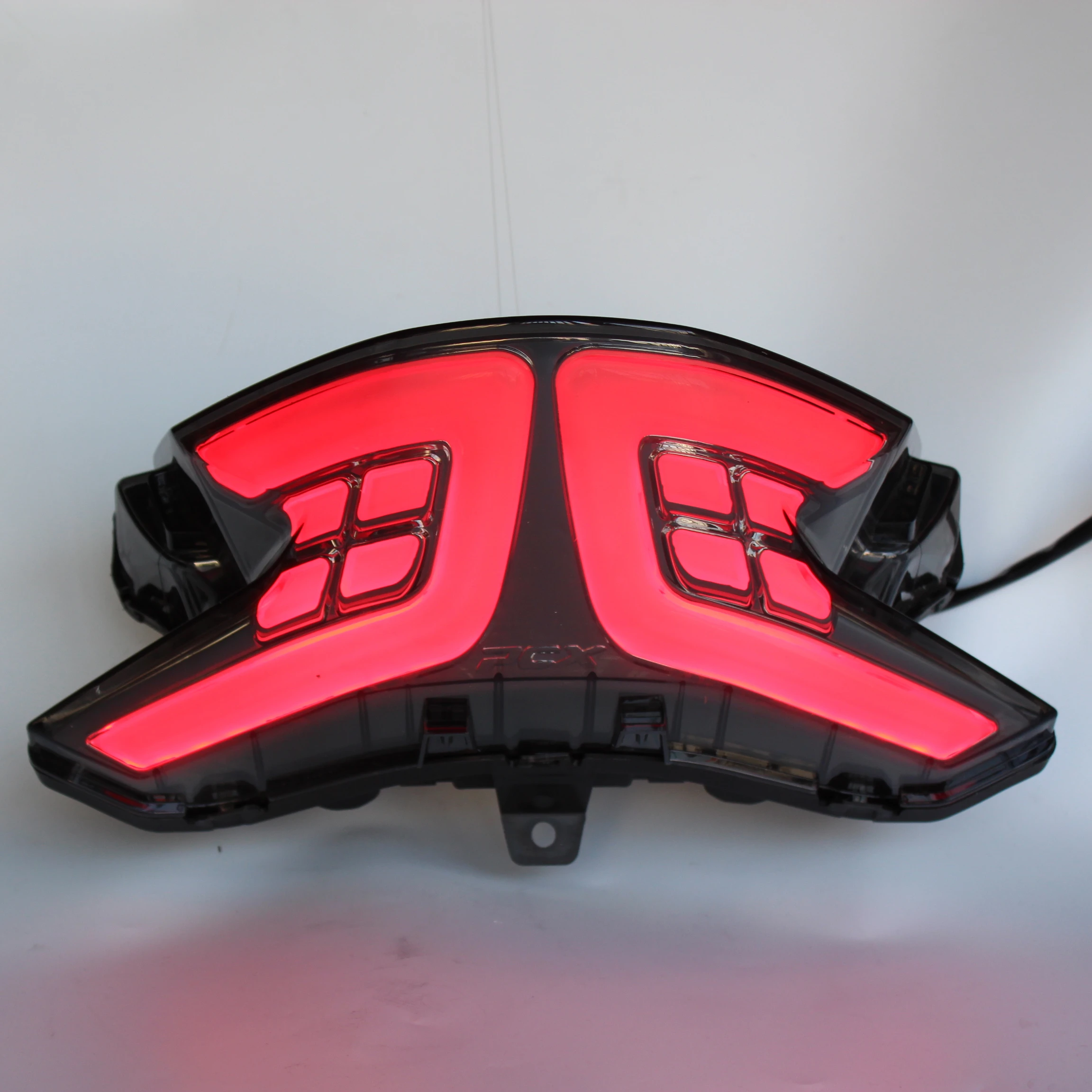 

STLFJPA PCX 2018 2019 LED TURN SIGNAL MOTORCYCLE TAILLIGHT STOP LAMP for PCX150