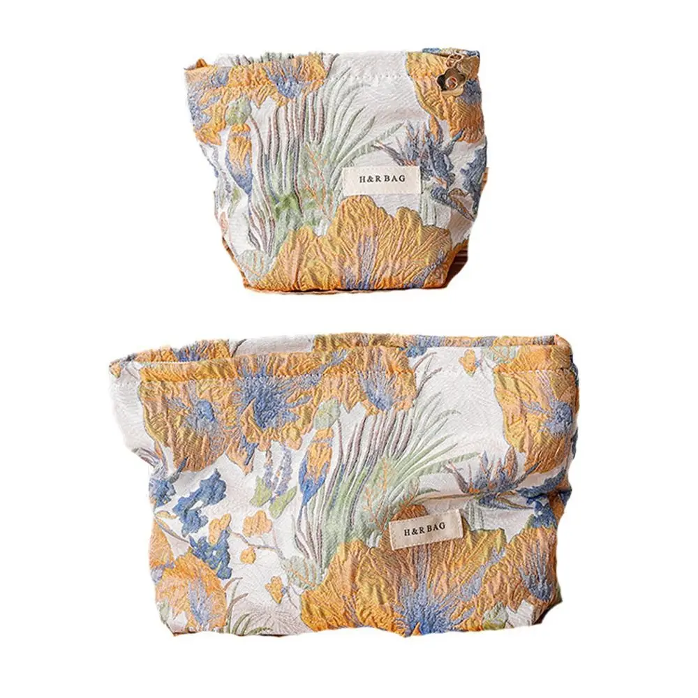 

French Style Canvas Women's Makeup Bag Portable Coin Storage Toiletry Bag Blue Bouquet Sanitary Napkin Bag Makeup Supplies