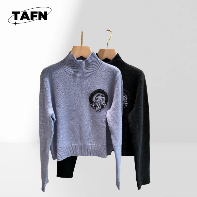 

Warm and Cozy Turtleneck Sweater for Women, Perfect for Cold Weather Great for Spring & Fall WeatherAI1506
