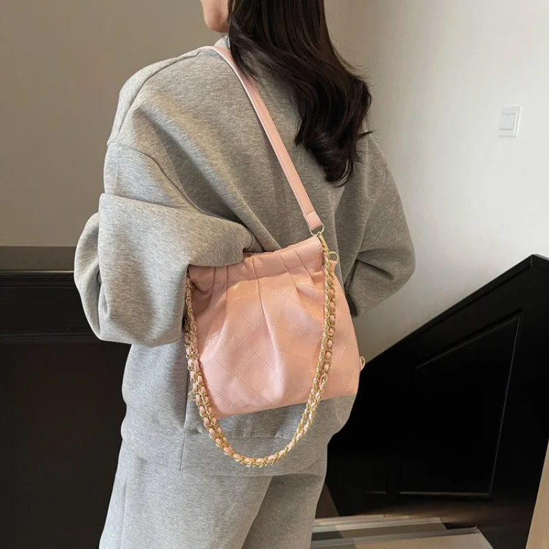 

High-End Luxury Brand Leather Women's Crossbody Bag Famous Designer Popular Classic Chic Hardware Elegant Vintage Bag​
