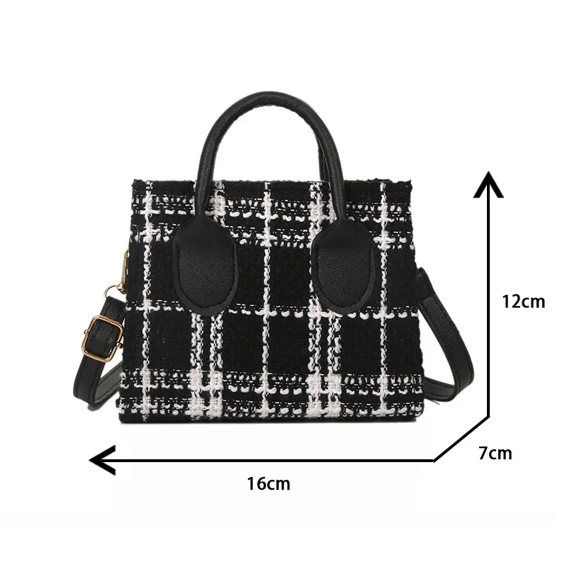 Trendy pleated skirt crossbody bag embroidered checkered shoulder bag, underarm bag, simple large capacity quilted handbag