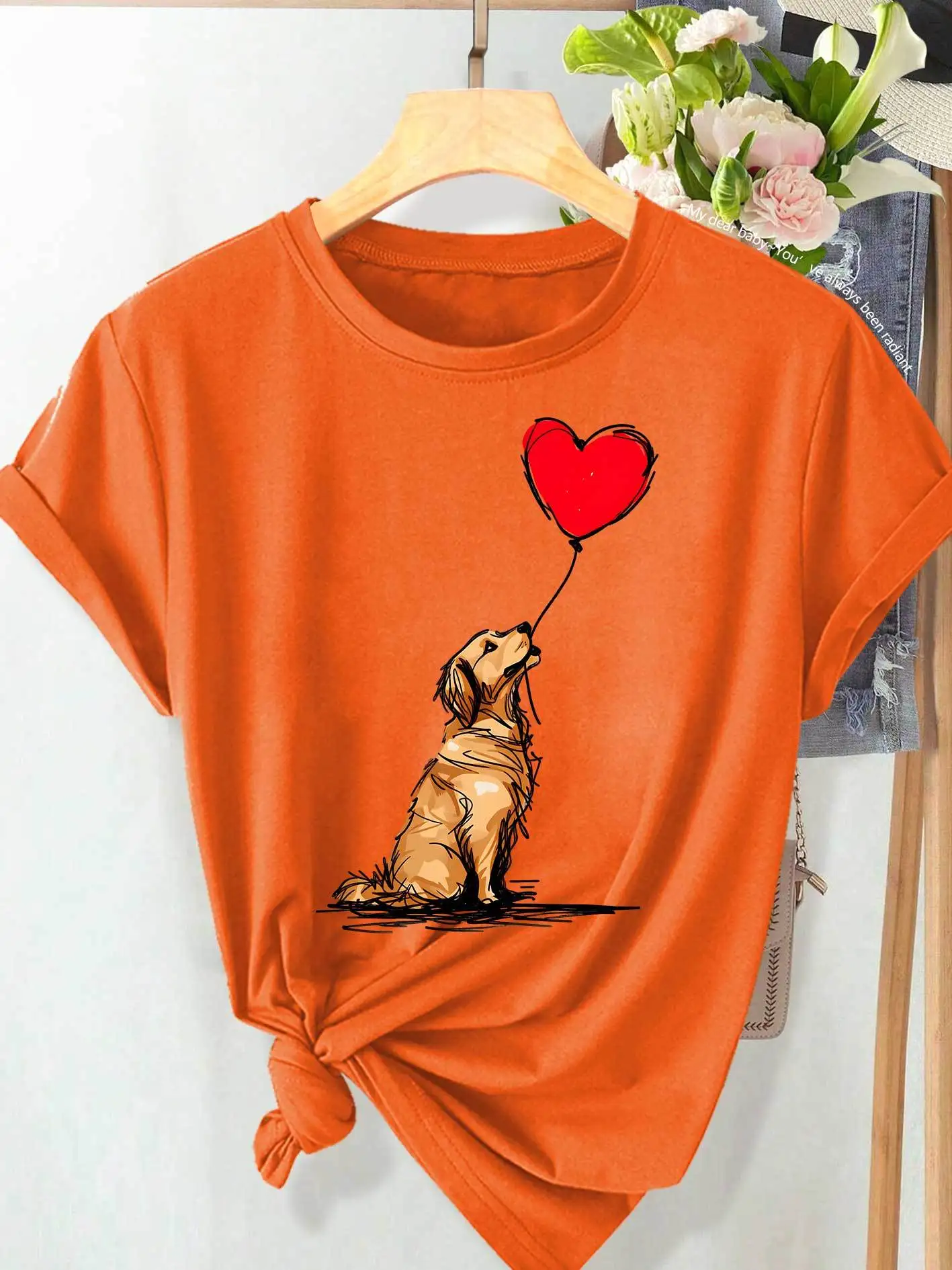 Leisure Vacation T-shirt Hand-painted Golden Retriever Dog Love Balloon Gentle Healing Love Dog Print Women's Round Neck T-shirt
