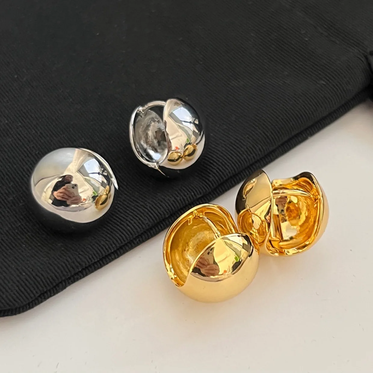 s925-silver-18k-gold-plated-ball-earrings-women's-fashion-jewelry-round-ball-stud-earrings-versatile-design-elegant-ear-cuff