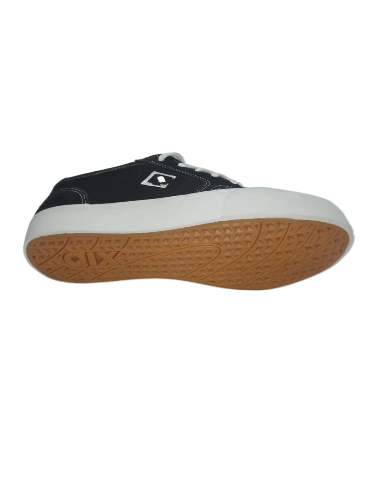 Qix Skate Round Shoes Black/White