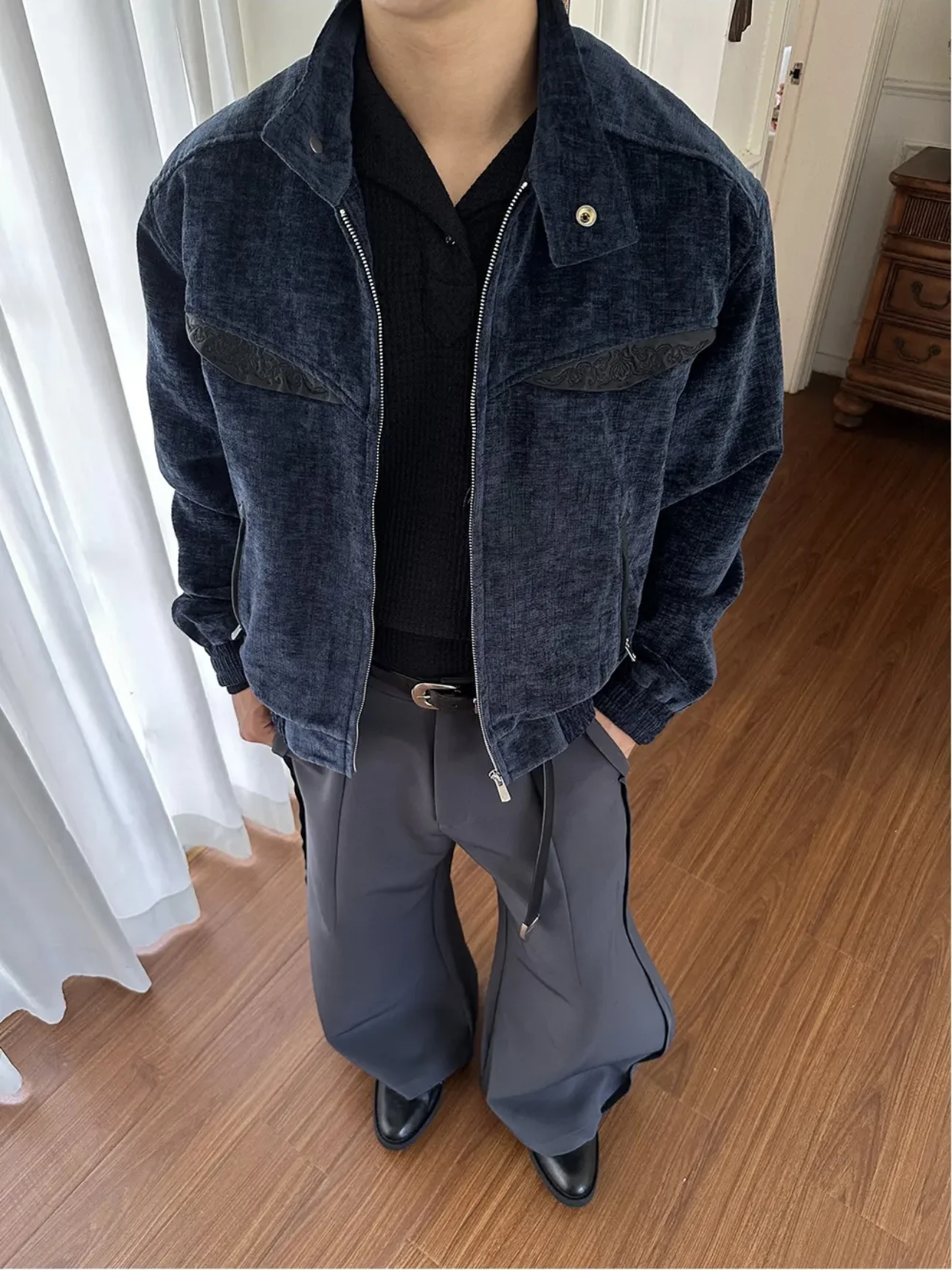 

Новая осенне-зимняя куртка из вельвета с полосками, широкого кроя, с 3D-кожаными вставками, молодежная, модная, премиум-класса