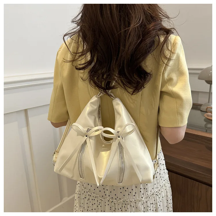 Silver Small Bow Pu Leather Shoulder Bags for Women 2025 Summer Trend Designer Fashion Handbags and Purses Trend Crossbody bags