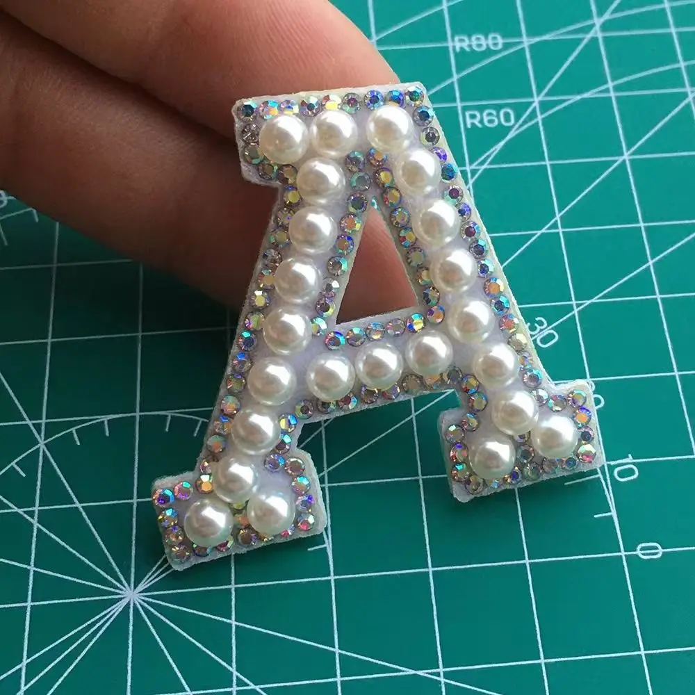 26Pcs Beaded Rhinestone Letter Patches English Alphabet 3D 26 Letter Applique Decorative Flatback Pearl Alphabet Patch Hats