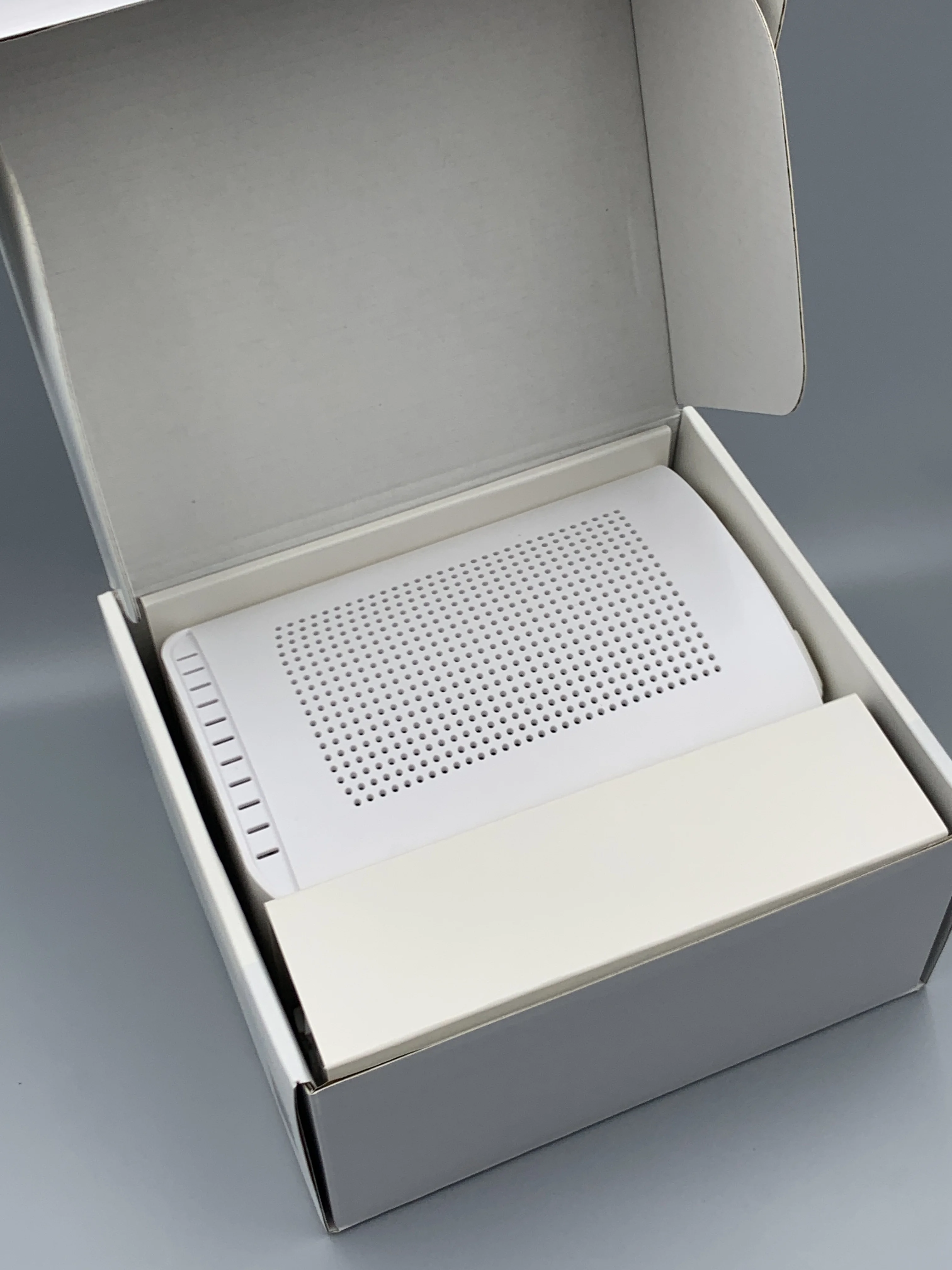 Thumbnail 3 - #60 Mesh WiFi Systems Comparison Guide