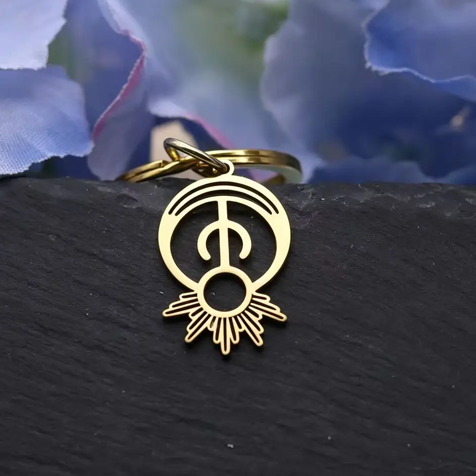 Todorova Vintage Hollow Sun Moon Ray Keychain, Stainless Steel Mystic Symbol Pendant Keyring, Unisex Witchy Accessory Gift
