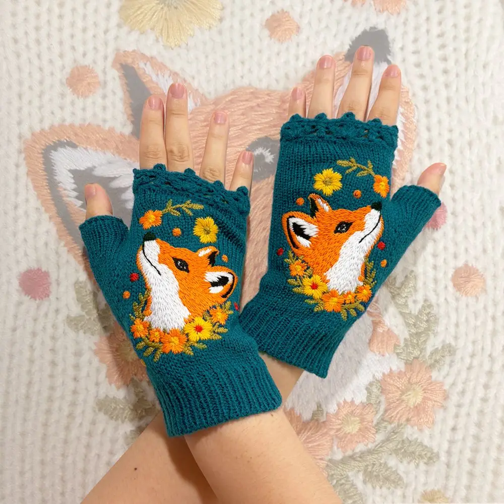 Vintage Embroidery Knitted Gloves Half Finger Embroidered Floral Winter Wool Gloves Korean Style Warm Crochet Flower Mittens