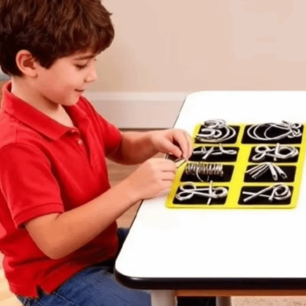 Metal Puzzle Montessori Puzzle 3D Design Set of 8 3D Puzzle Intellectual Design Puzzle Wire Wire IQ Games Indoor Games
