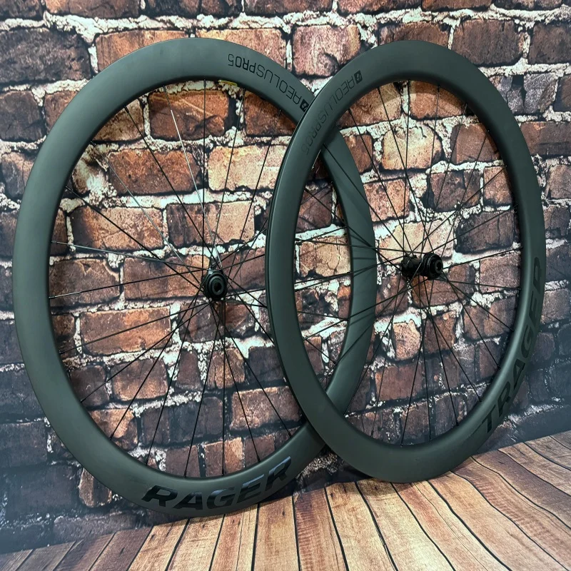 

700c road carbon fiber wheels, rim height 30, 45, 50, 60mm optional Customizable logo