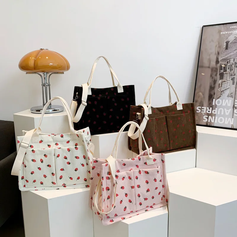 กระเป๋าผ้าแคนวาสสะพายไหล่สำหรับผู้หญิง กระเป๋าสะพายข้างลำลองใส่โทรศัพท์มือถือ หนังสือ กระเป๋าผ้าเรียบง่ายน่ารักสำหรับสาวๆ