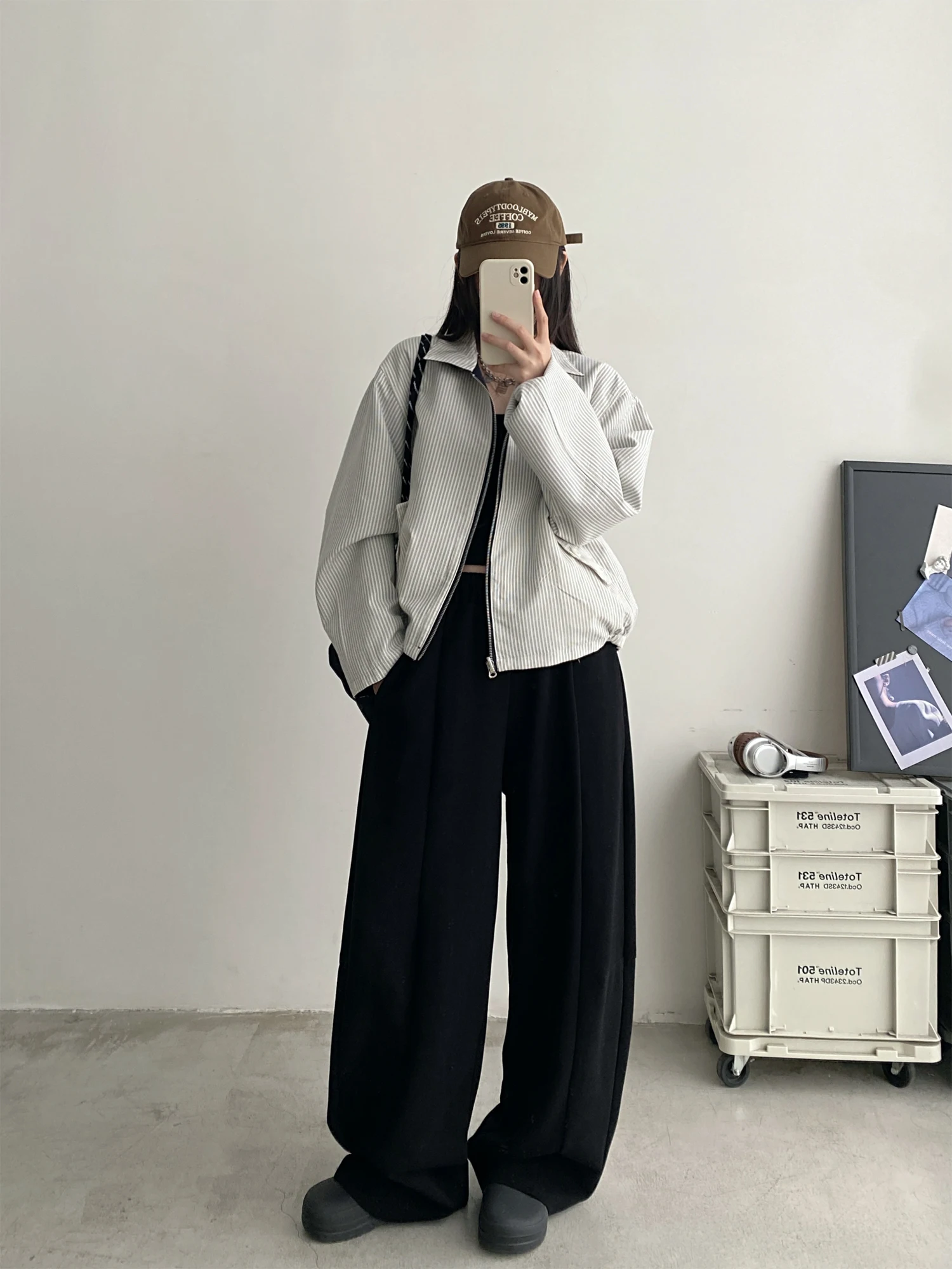 กางเกงกีฬาผู้หญิงทรงหลวม สไตล์สบายๆ ช่วยพรางหุ่น ทรงโค้งมน ขากว้าง เอวสูง ขายาว