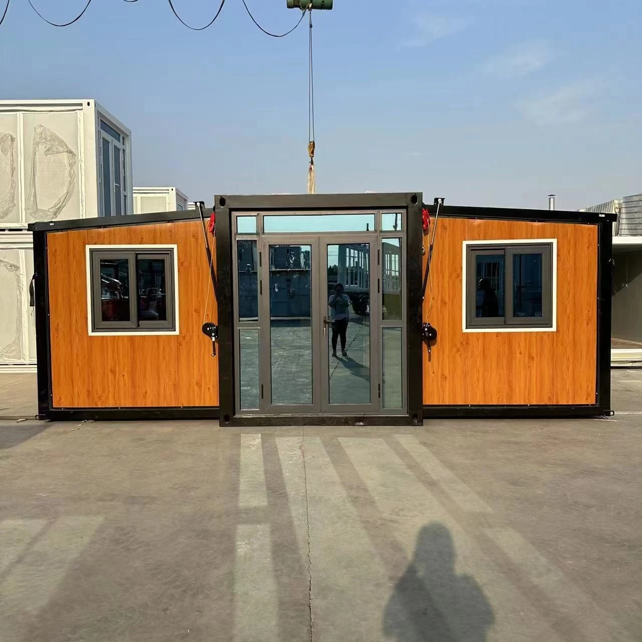 YG Hot Sale Steel Structure Gable Roof 3 Bedroom House Tiny Container Homes Prefab Houses