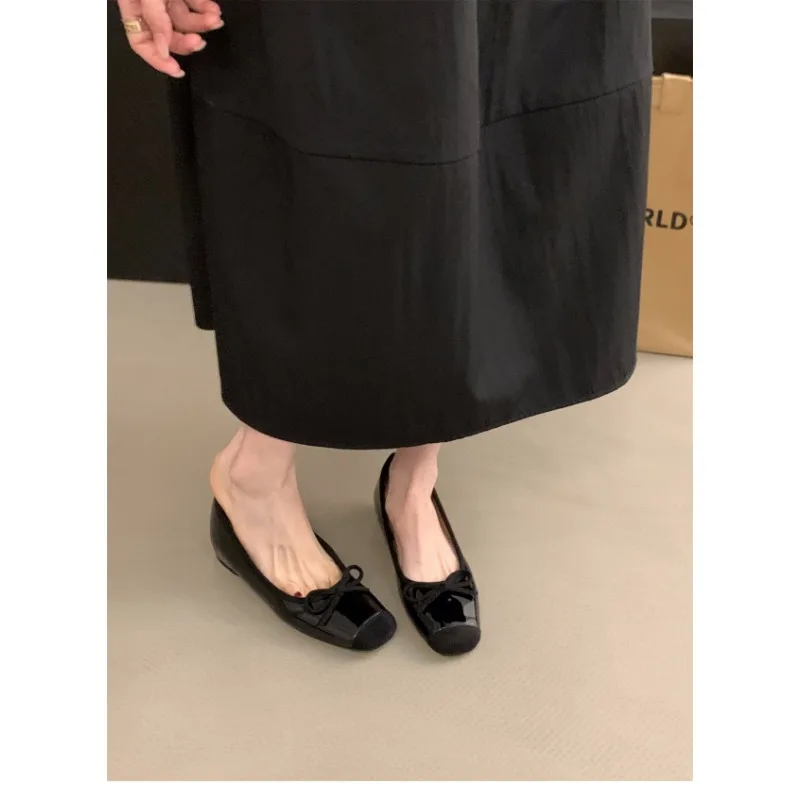 New Fashion Women's Flat Shoes Soft Bow Square Head Shoes Women's New Stitching Elegant Fashionable Plus Size Comfort Flat Shoes