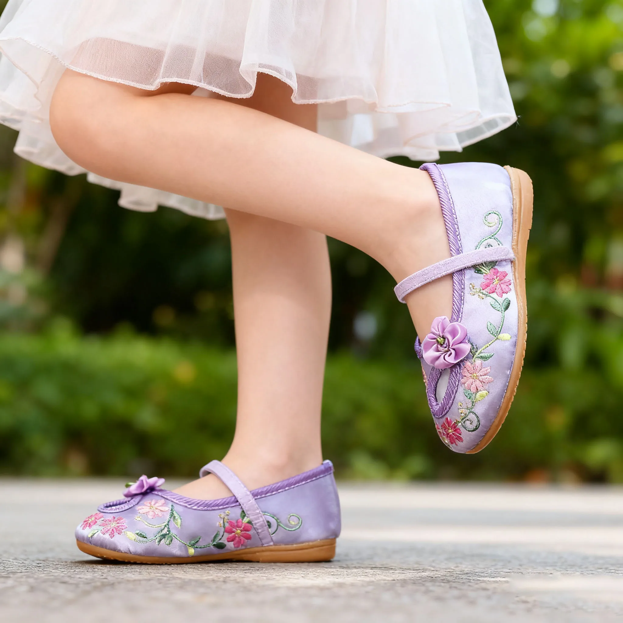 أحذية باليه مطرزة للأطفال بتصميم كلاسيكي للفتيات الصغيرات كاجوال باللون الأرجواني والوردي والأحمر المضاد للانزلاق أحذية مسطحة من القنب أحذية Zapatos عالية الجودة