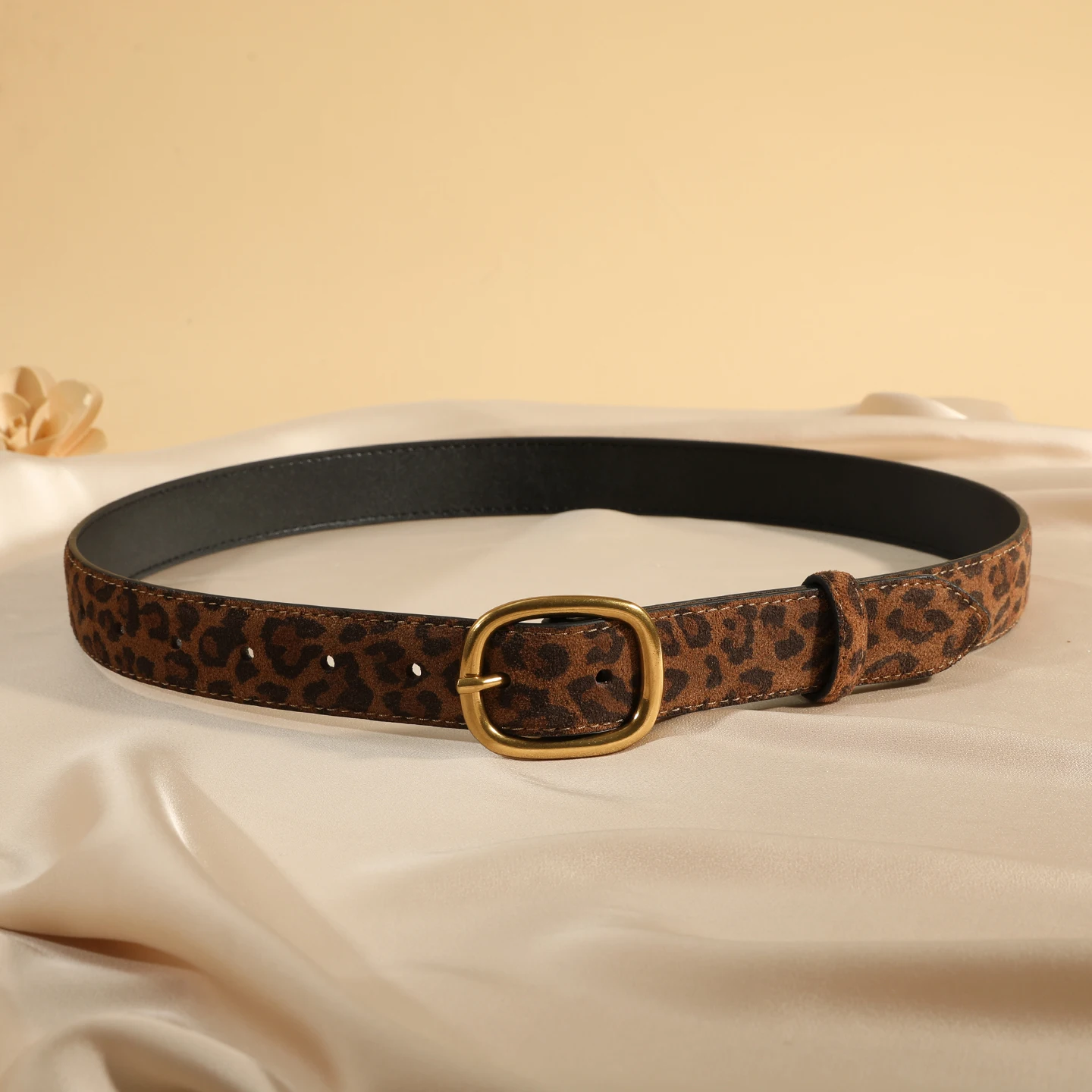 Damen-Gürtel mit Leopardenmuster, trendiger, schicker Wildledergürtel mit goldener/silberner Schnalle, modischer Y2K-Gürtel für Kleider, Röcke und Jeans – Detail 9