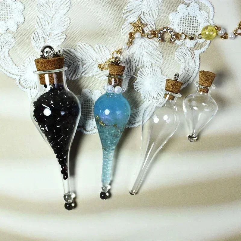Fashion Magic Glass Perfume Bottle Pendants DIY Wishing Drifting Potion Lucky Aromatherapy Essential Oil Bottle Necklace Jewelry