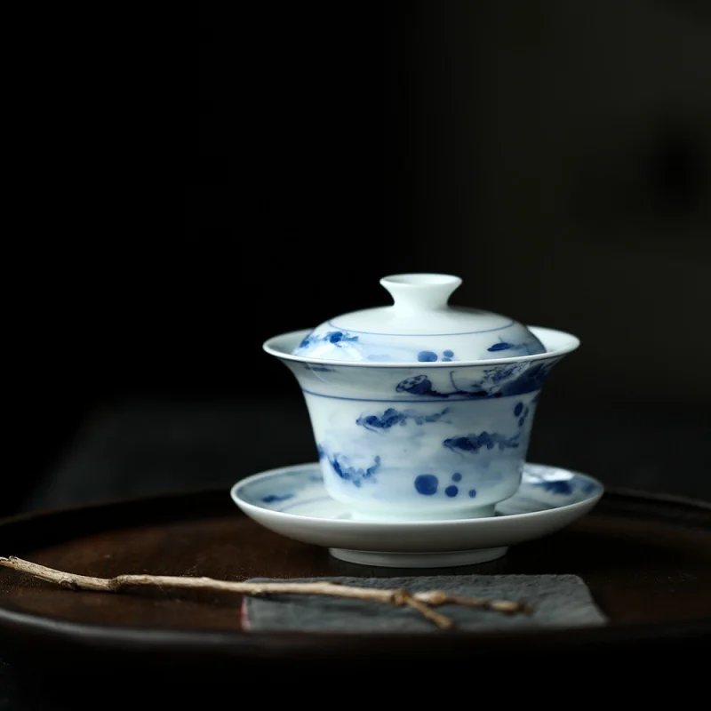 Air Kiln Fake Antique Blue and White Swimming Fish Tureen Outer Hand Painted Cup with Cover Single Gaiwan Horseshoe Non-Scald Co