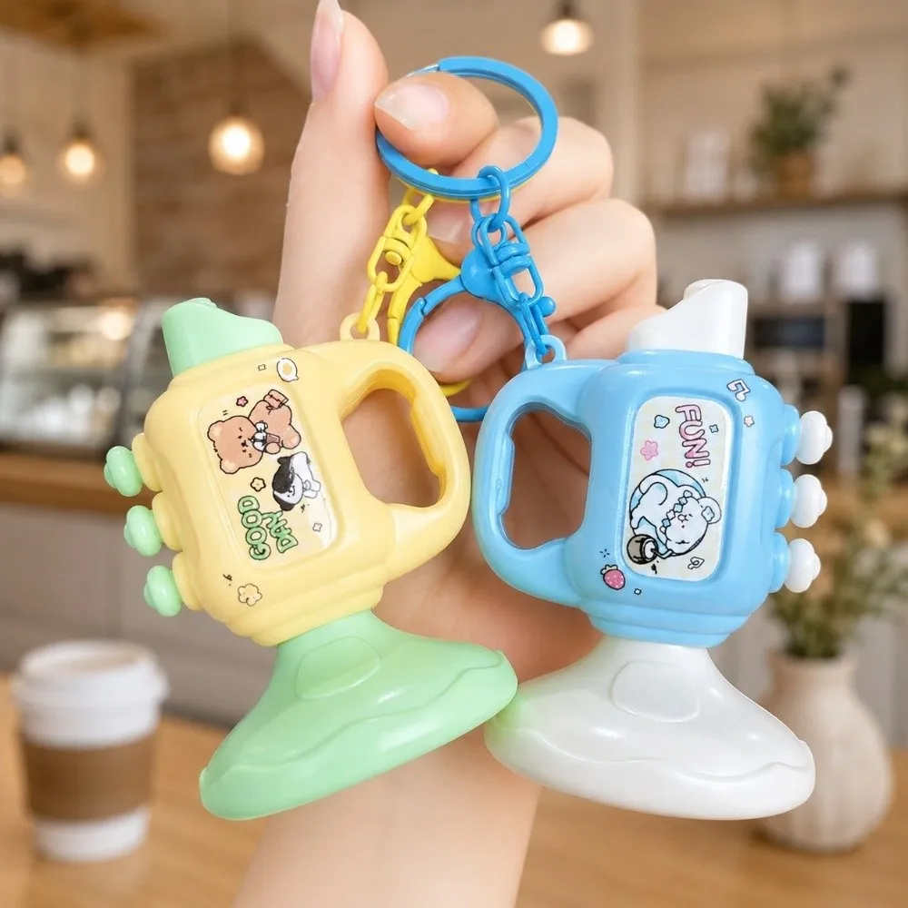 Funny Trumpet Keychain Mini Plastic Bag Hanging Speaker Ornament Can Be Blown Portable Playable Keychain Claw Machine Gift
