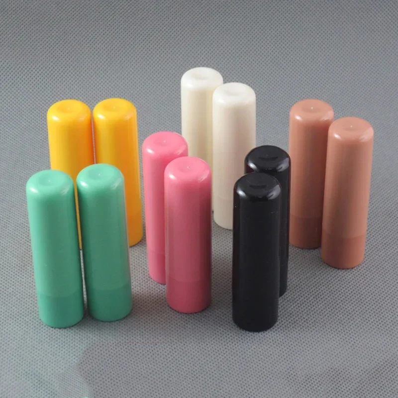 Beige Black Pink 4g Plastic Homemade Lip Balm Bottle 5ml Empty Handmade Lipstick Tube Refillable Bottles