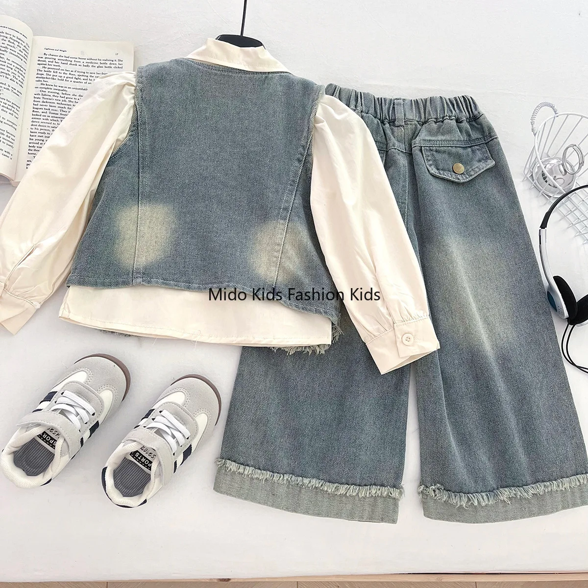 جديد الفتيات الدنيم صدرية قميص بنطلون ثلاث قطع مجموعة الدانتيل طوق بأكمام طويلة بيبلوم واسعة أرجل بنطلون