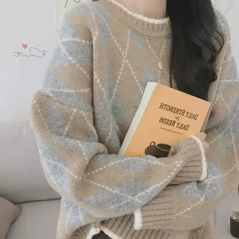 Vintage Pullover Sweater Women's Autumn/Winter French Style Loose-Fit Plaid Knitted Top Soft Milk Blue Color Idle Hip Hop Fashio