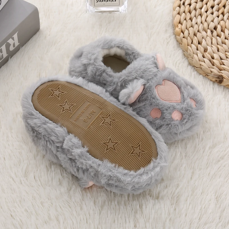 New Toddler Girls Slippers for Winter Baby Loafers Plush Warm Cartoon Cat Paw Rubber Sole Child Home Shoes Kids Indoor Footwear