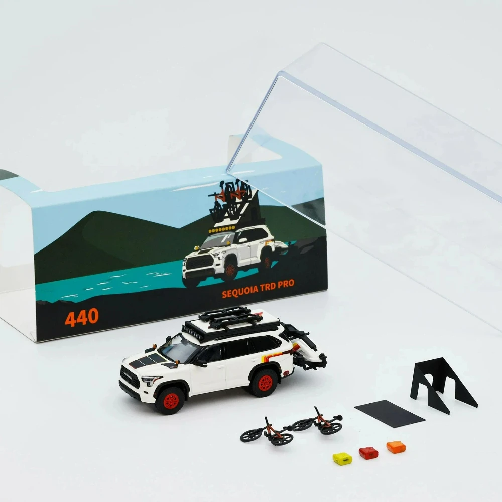 

Pre-order 1/64 Scale GCD Sequoia TRD PRO LHD Diecast Model Car with Jet Ski & Accessories Limited Collection Toy Vehicle Models