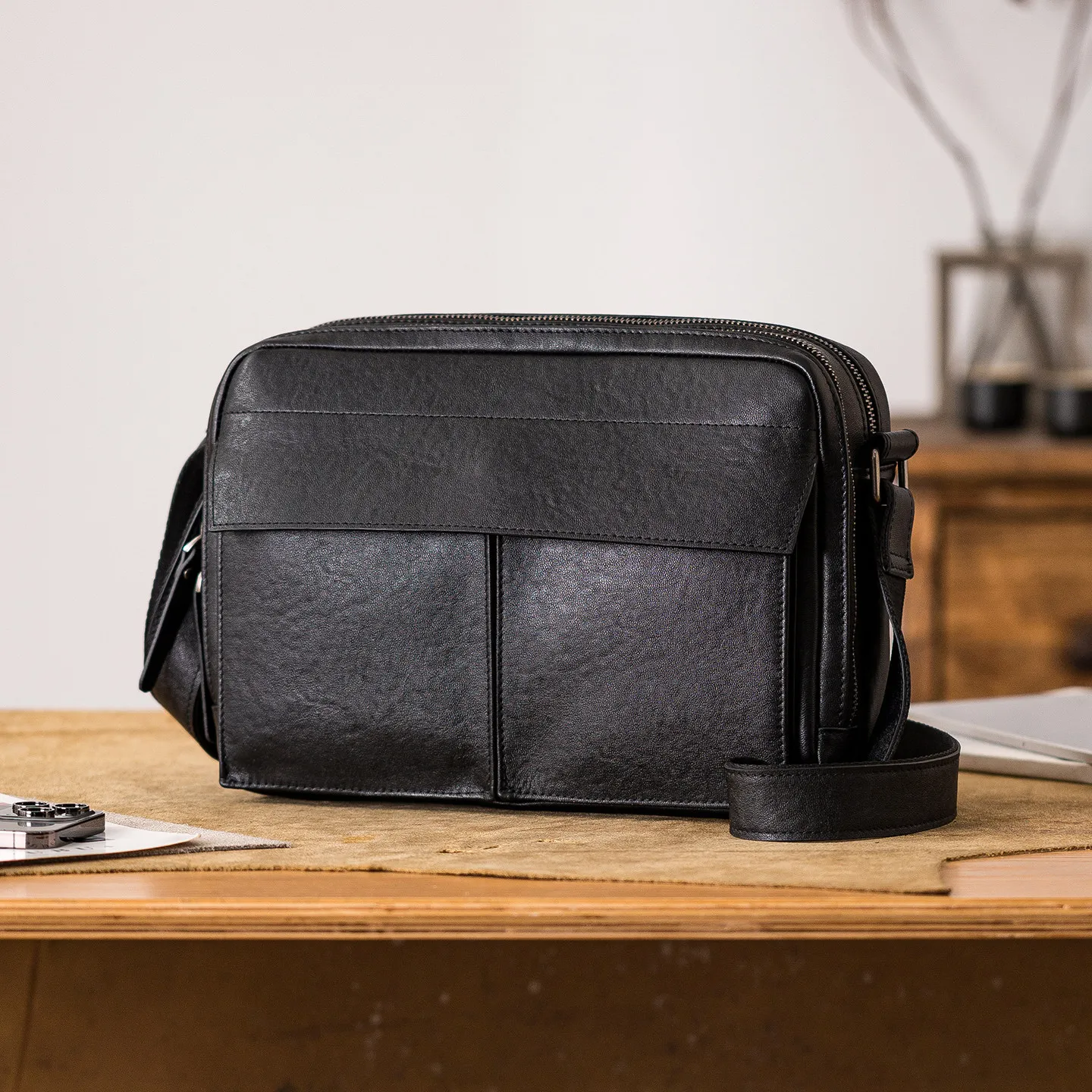 

fashion designer genuine leather men's messenger bag business casual luxury handmade real cow leather black work shoulder bag