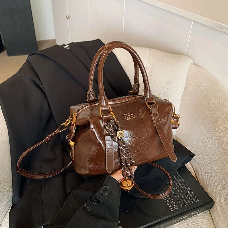 

designer Handbag for Women 2026 New Winter Single Shoulder Crossbody High-End Boston Pillow Bag