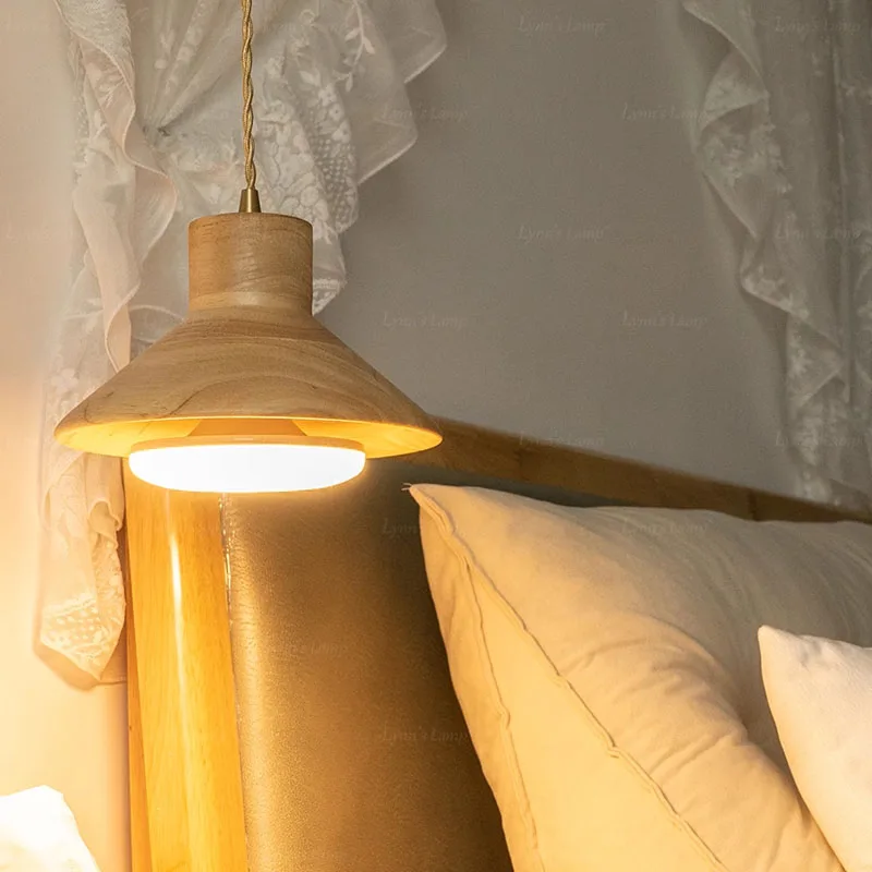 

Japanese style wooden Nordic bedside pendant light anti glare restaurant bar counter single head light fixture