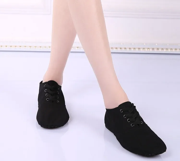 Chaussures ShanSha en daim souple avec semelle fendue à talons pour filles, chaussures de danse de Ballet et Jazz, de marque célèbre en chine