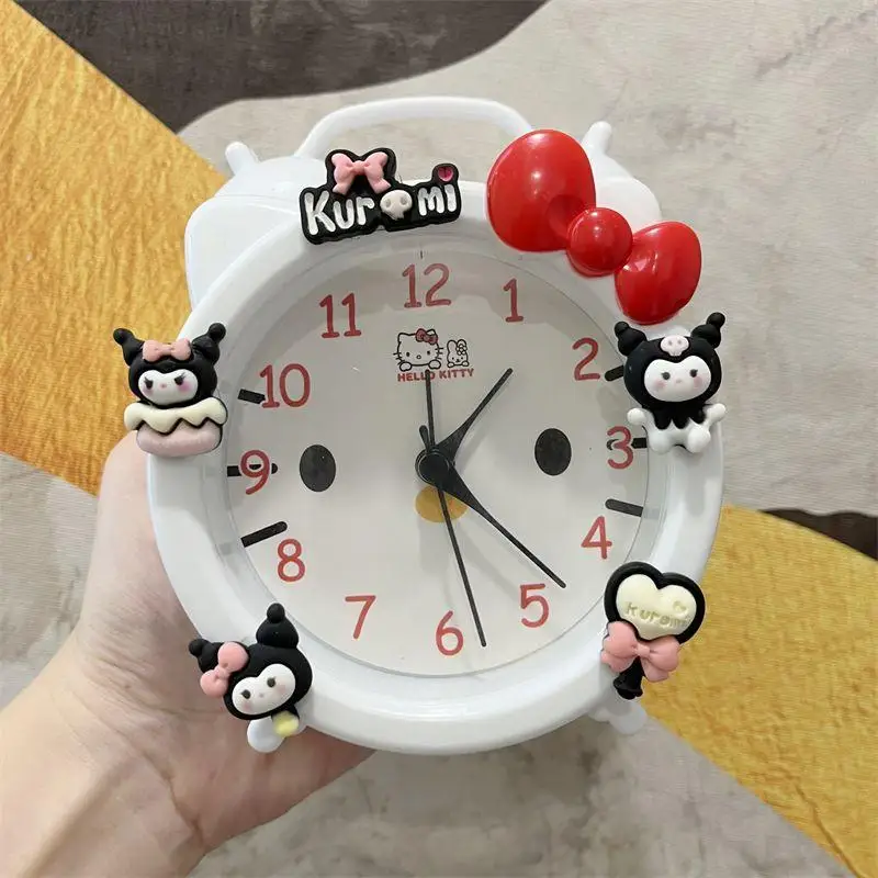 Nuevo reloj despertador para niños de dibujos animados de Kuromi Hellokitty, reloj de escritorio creativo y lindo, potente herramienta de despertador