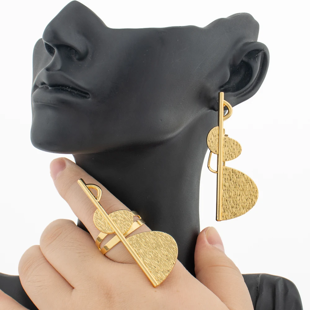 

Fashion Women Jewelry Set for Weddings 18k Gold Color Earrings and Ring 2Pcs Set for Engagement African Bridal Jewelry Accessory