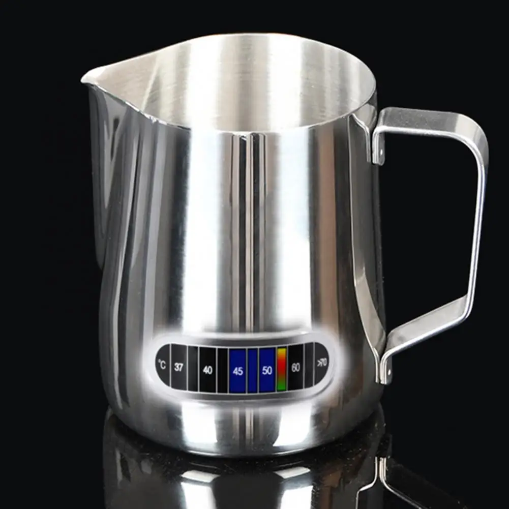 Large Capacity Stainless Steel Temperature Sense Milk Frothing Pitcher Food-grade Milk Latte Cup for Bakery