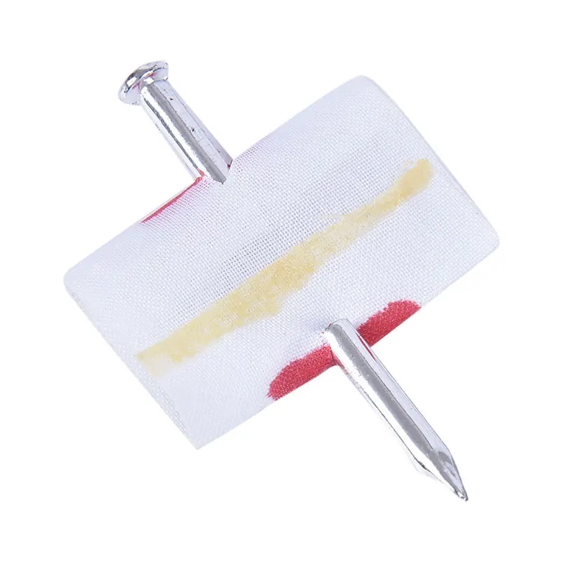 Новая-игрушка-розыгрыш-фальшивый-гвоздь-пронзающий-палец-Шуточные-приколы-на-Хэллоуин-для-детей-Практические-шутки