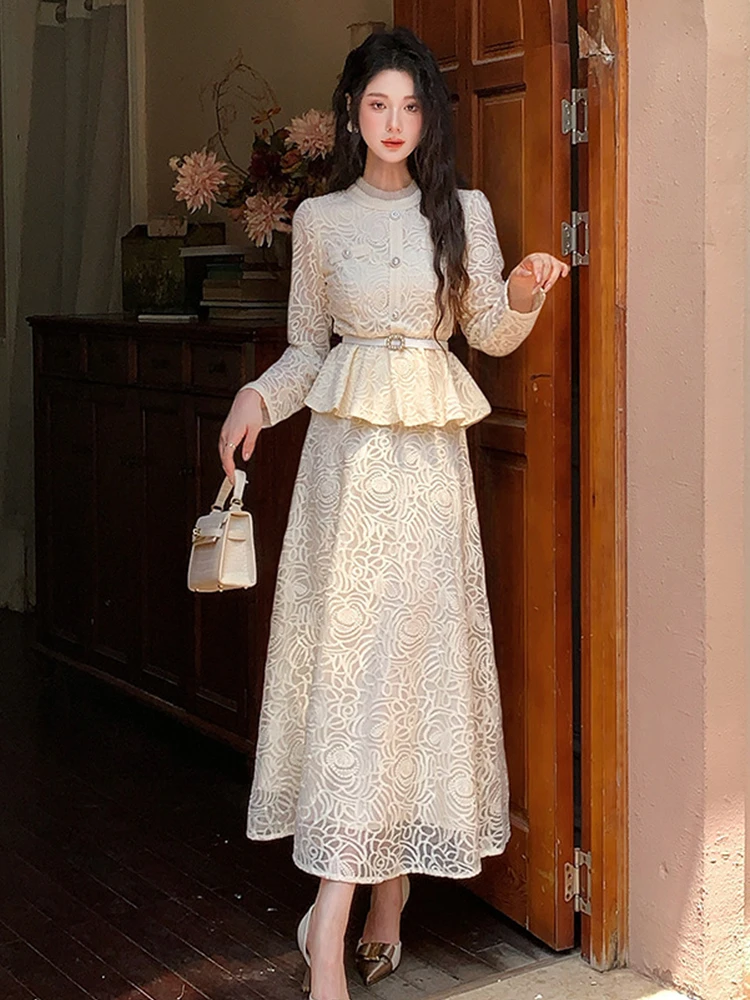 ملابس نسائية حلوة من الدانتيل مُزينة بنقشة الزهور أنيقة للسيدات مكشكشة ورقبة دائرية طقم مكون من قطعتين مع بلوزة وتنورة طويلة على شكل حرف a ملابس خروج خريف جديد