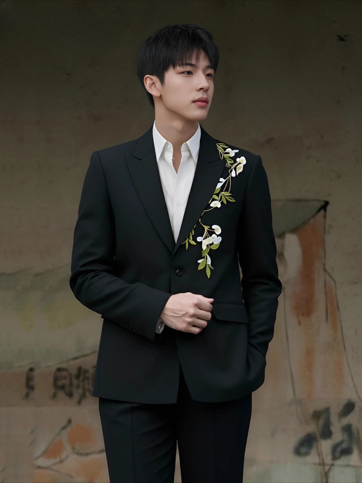 2025 Autumn New Chinese Style Men's Suit Jackets Floral Embroidery Long Sleeve Blazers Male Trendy Color Matching Tailored Coats
