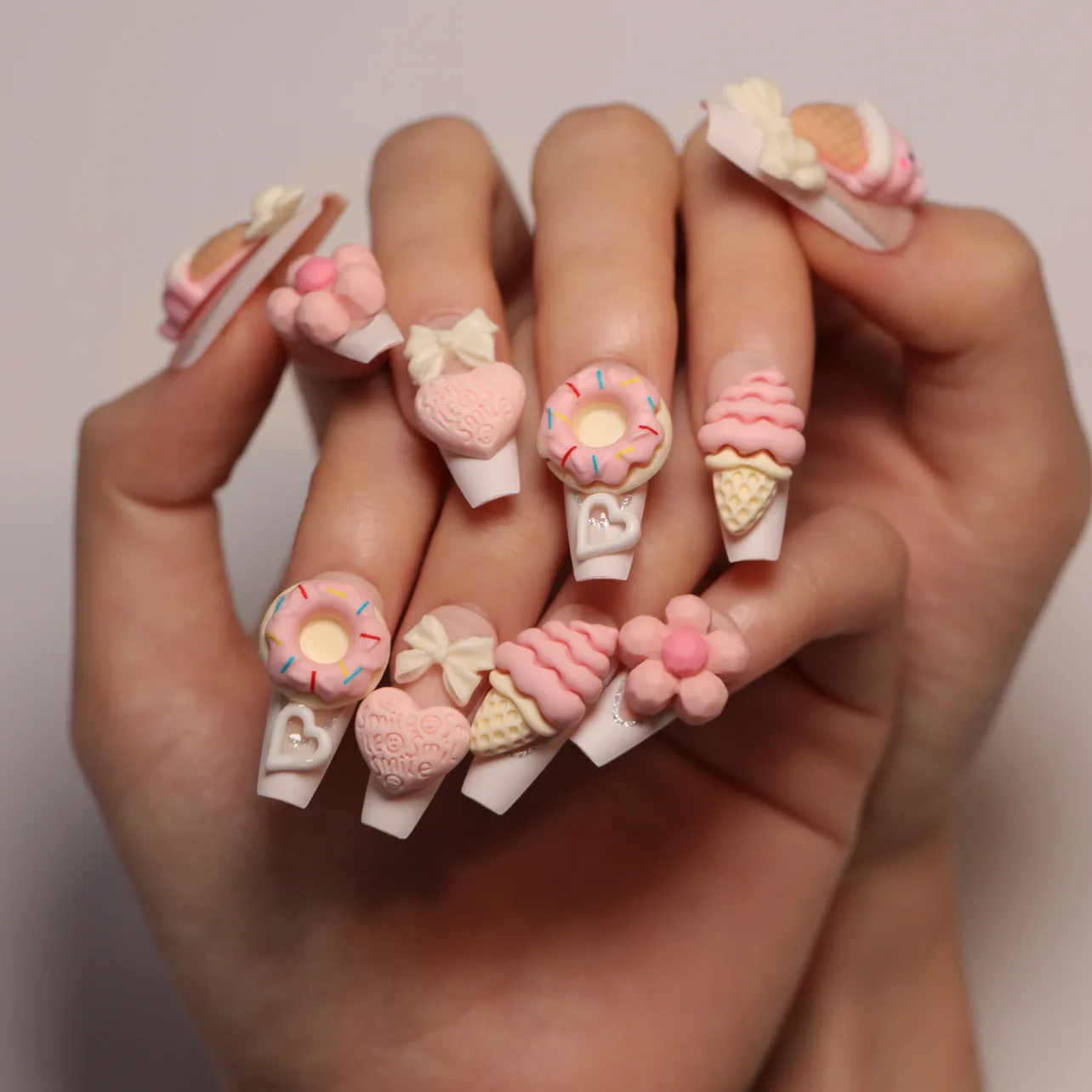 24pcs Sweet Lovely Fake Nails with 3D Pink Ice Cream Cone Flowers Design False Nail Patches Full Cover Korean Cute Press on Nail