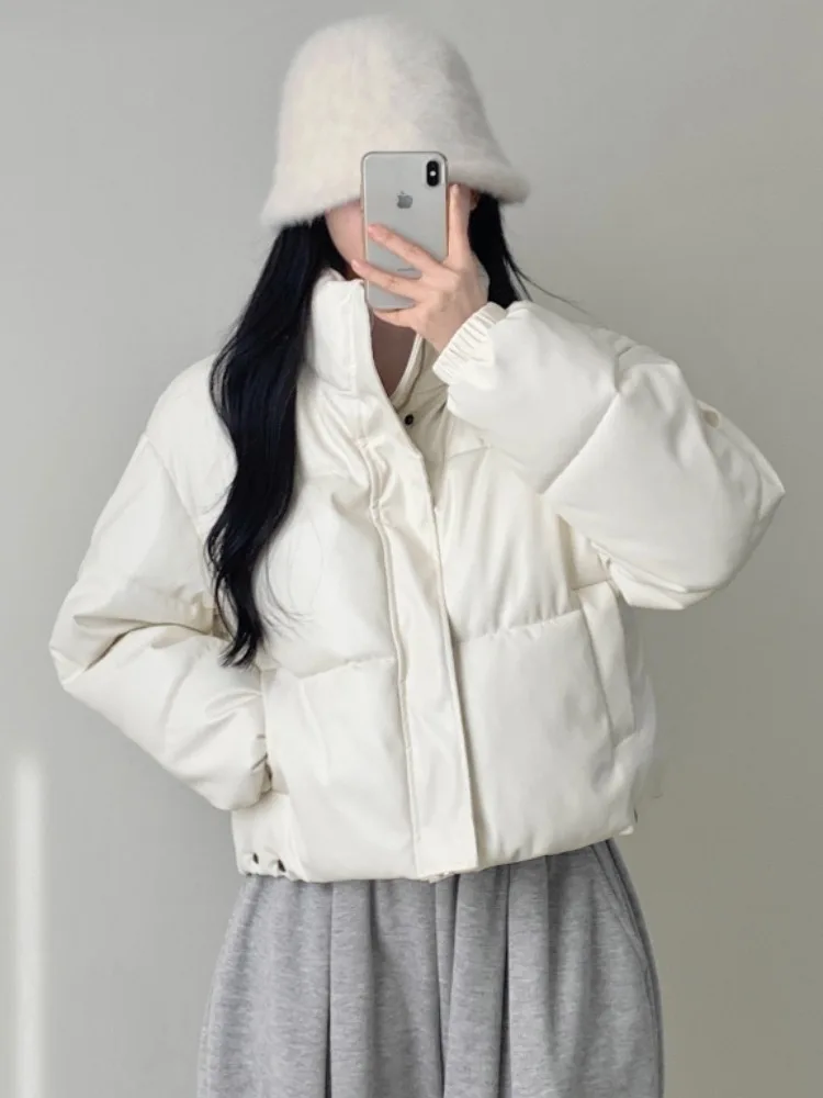 

Retro Chic Thiened Cotton Jaet Women's Loose PU Leather Bread Coat Stand Collar High-End Sle Suitable for Various Occas...