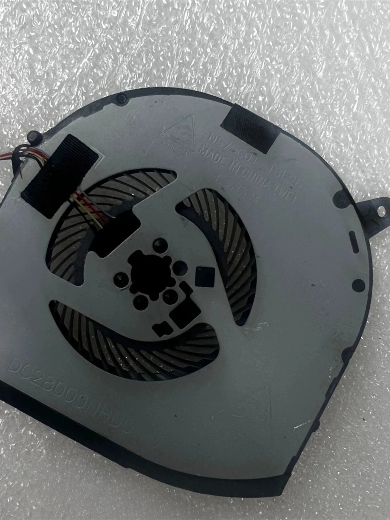 Replacement Cooling Fan for Dell XPS 15 9570 7590 5540 M5530 P56F, 0V9H8N 0F01PX
