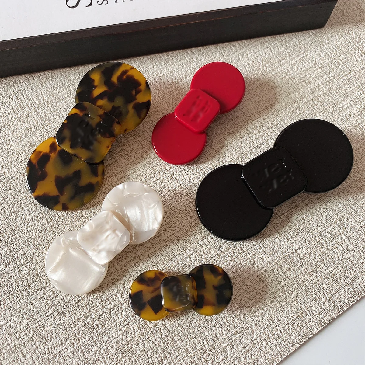 

Hair Clips Letter Bow Duckbill Side Clip For Women Korean Style Strong Grip Non Slip Fringe Holder Daily Headwear