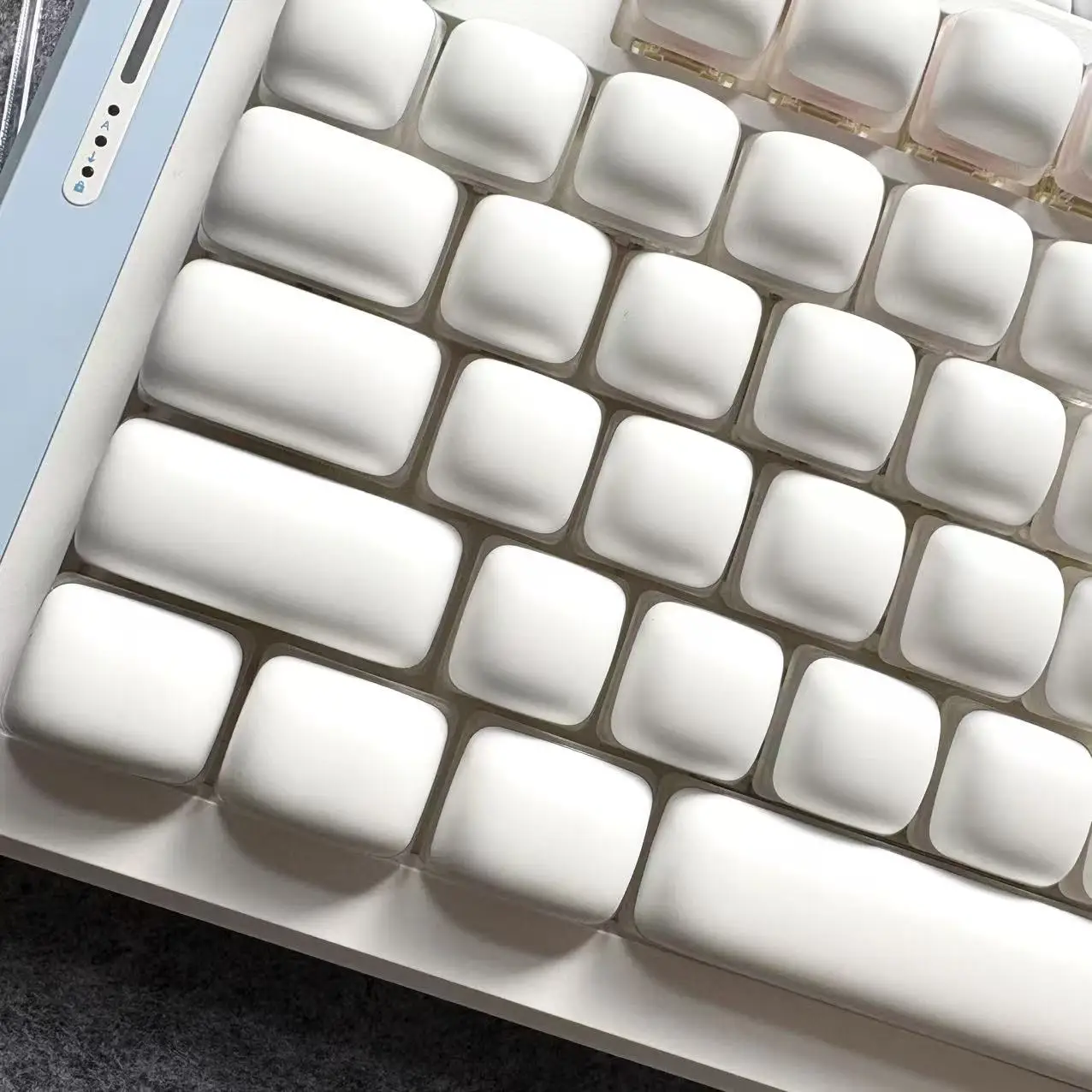 MOG Keycaps 91 Keys Cute Keycaps White PBT Keys for Cute Dye Sublimation Mechanical Keyboard 6.25U for 60 65 68 75 87 - Image 2