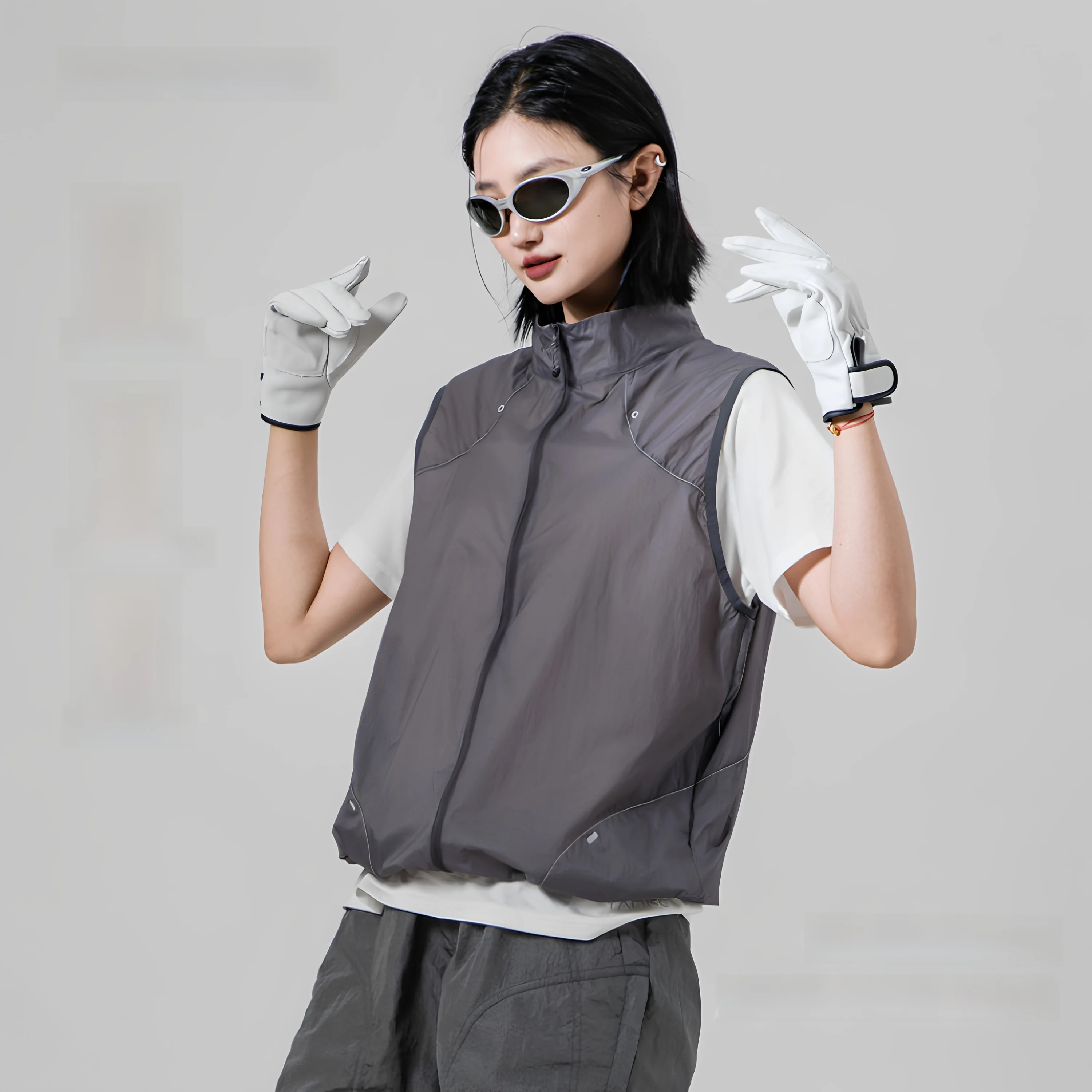 Outdoor Lightweight Windproof UPF50 Sun Protection Vest TANKE Unisex Loose Fit Sports Vest Summer Casual Style Nylon Fabric
