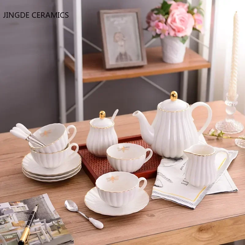 1pc Direct Selling New Classic Golden Bee Striped Afternoon Tea Coffee Milk Juice Drink Jug Light Luxury Glaze Plus Gold Ceramic