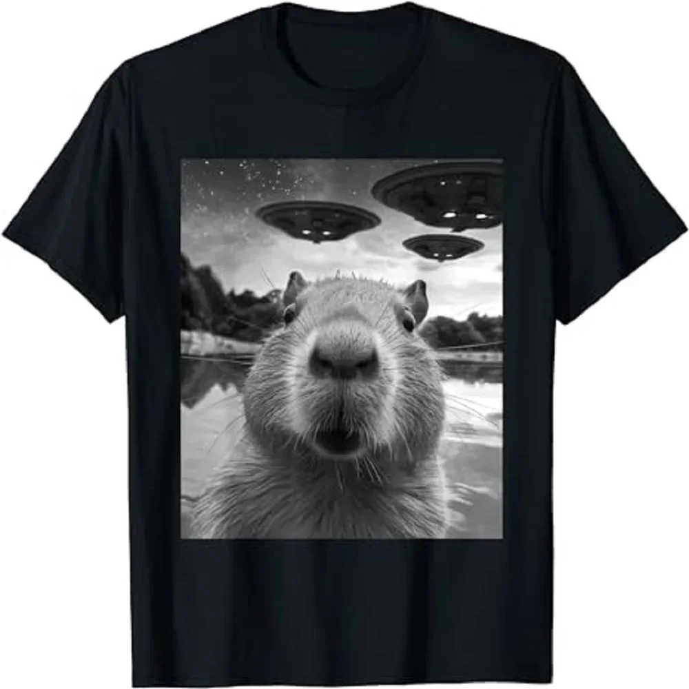 Capybara Funny Selfie Graphic T-shirt with Strange UFO Men Clothing Casual Fashion T Shirts Oversized T Shirt Harajuku Shirts